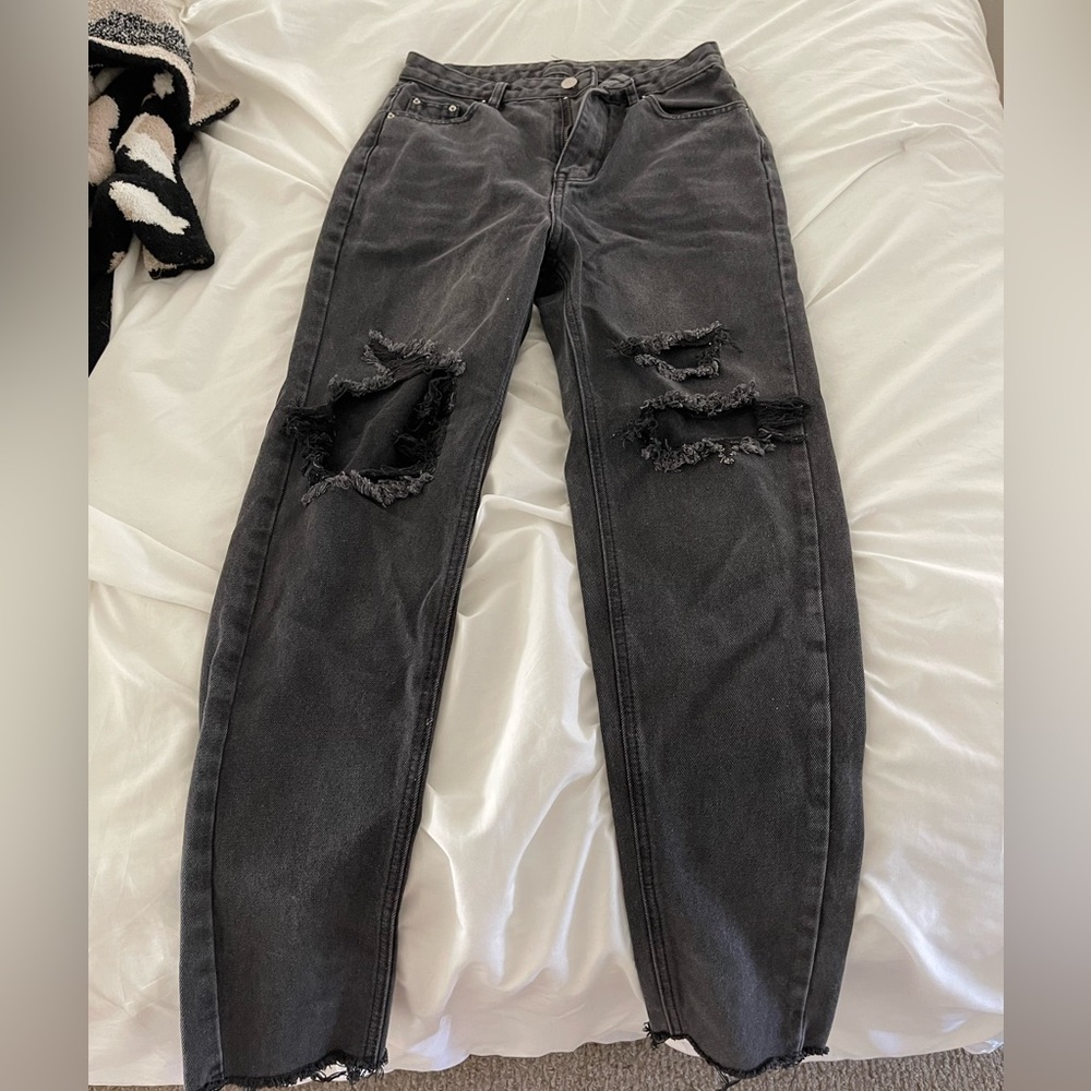 Black ripped jeans